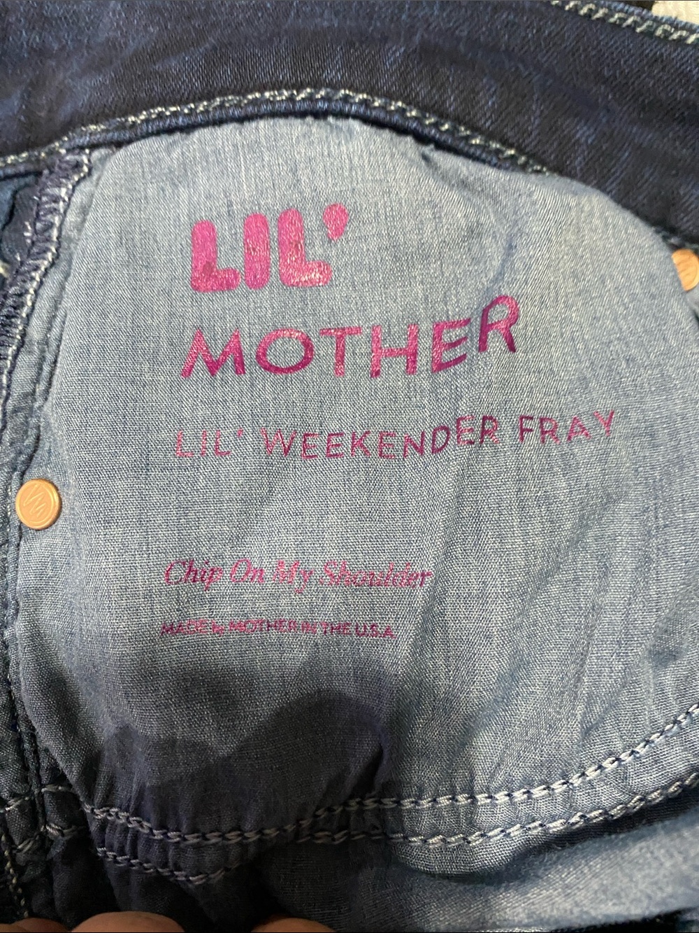 MOTHER Women's Dark Blue Flared Jeans Lil’ Weekender Fray 16.5-18”w 11”rise 29”L - Picture 8 of 8